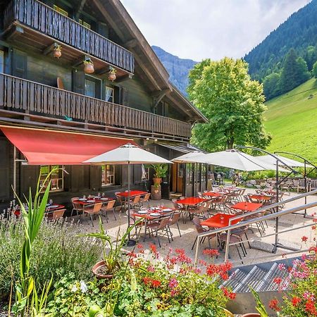 Guest House Du Grand Paradis - On Piste Champéry Екстериор снимка